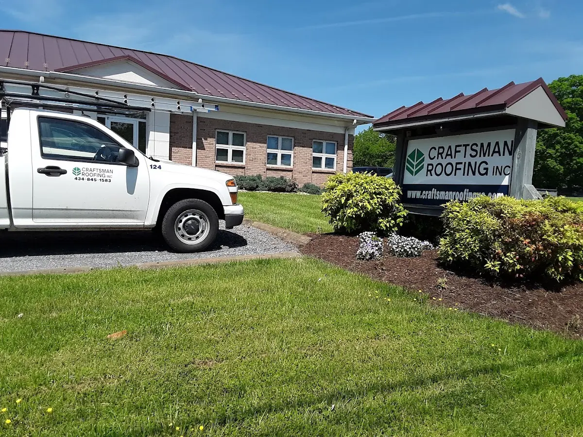 Quality Gutter & Downspout Repair by experienced craftsmen in Cedar Crest Manor